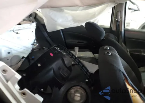 2017 Nissan Versa Note S z USA, uszkodzony, nr VIN 3N1CE2CP1HL356249